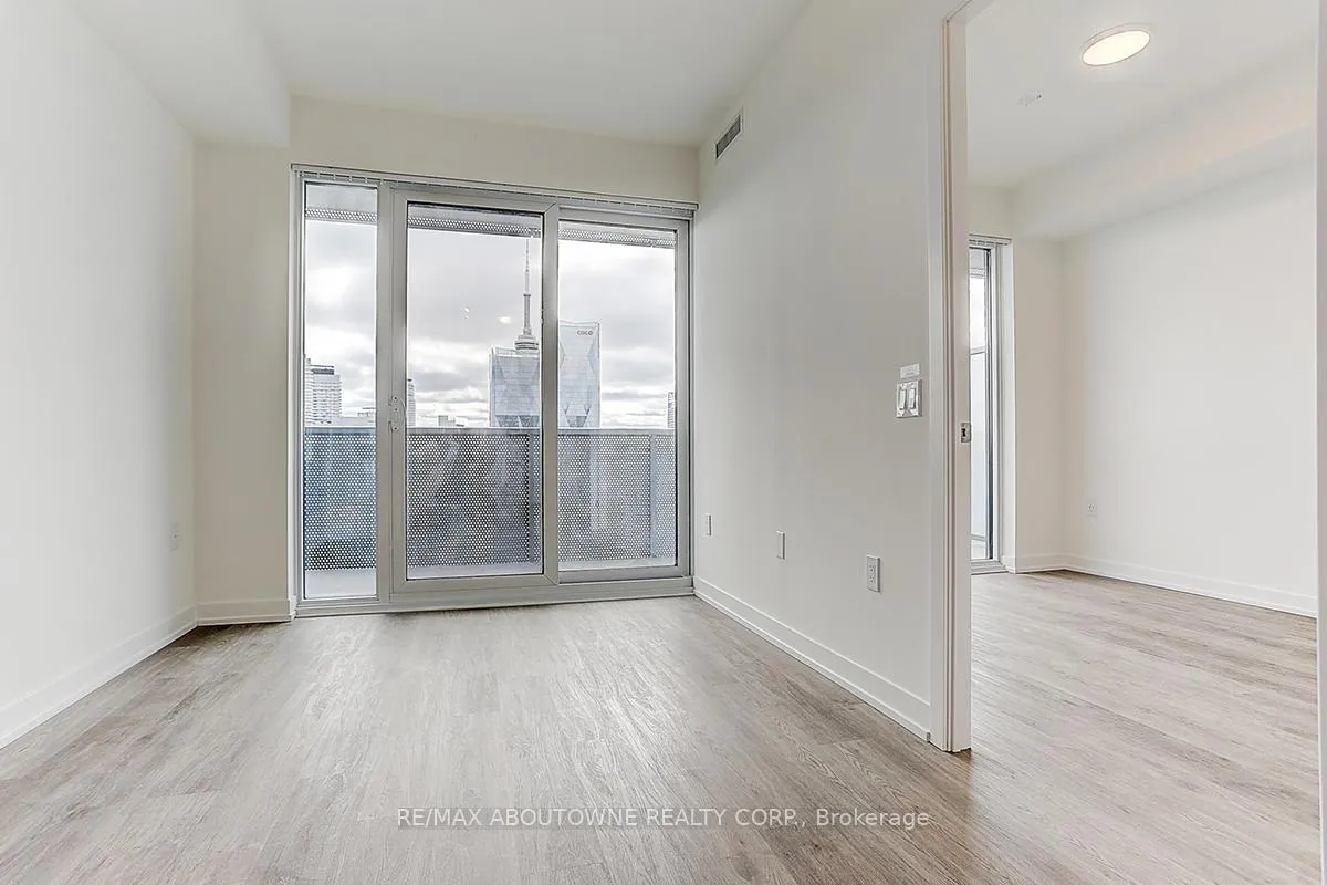 Photo 16 of Unit 5515, 55 Cooper Street, Toronto, Waterfront Communities — HOMEH