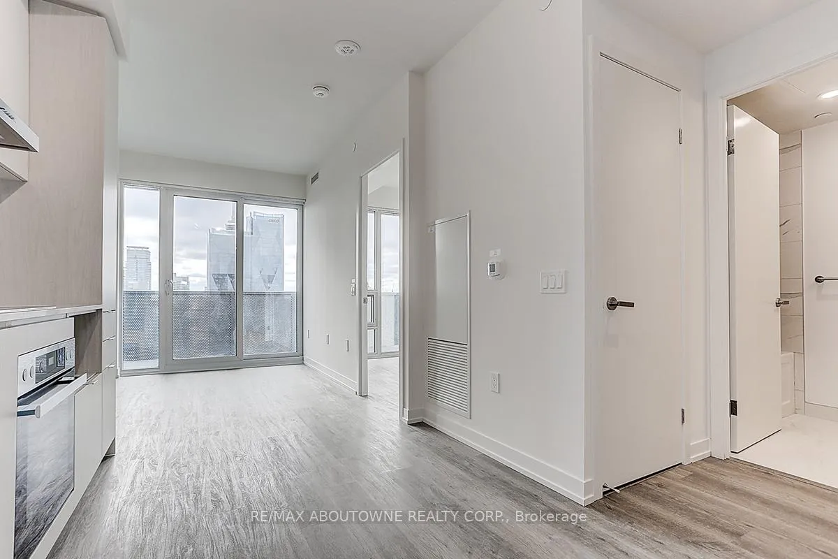 Photo 23 of Unit 5515, 55 Cooper Street, Toronto, Waterfront Communities — HOMEH
