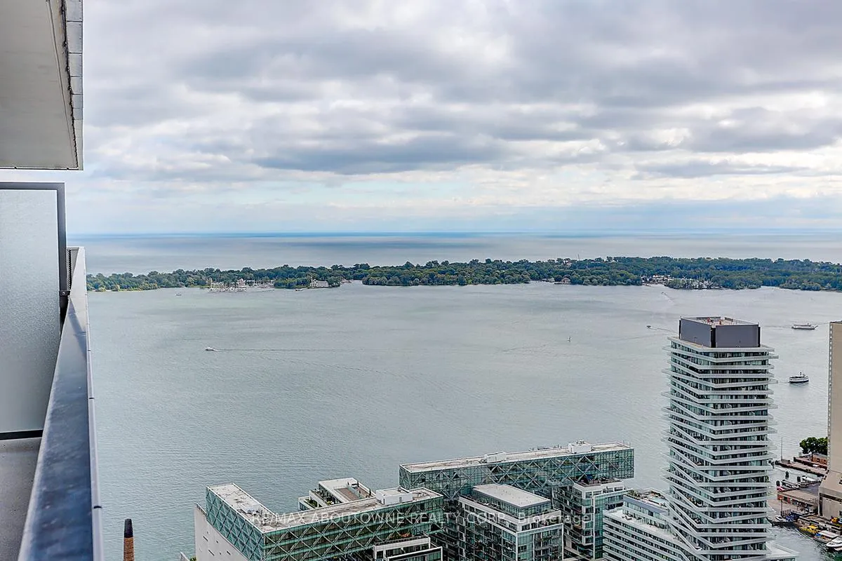 Photo 36 of Unit 5515, 55 Cooper Street, Toronto, Waterfront Communities — HOMEH