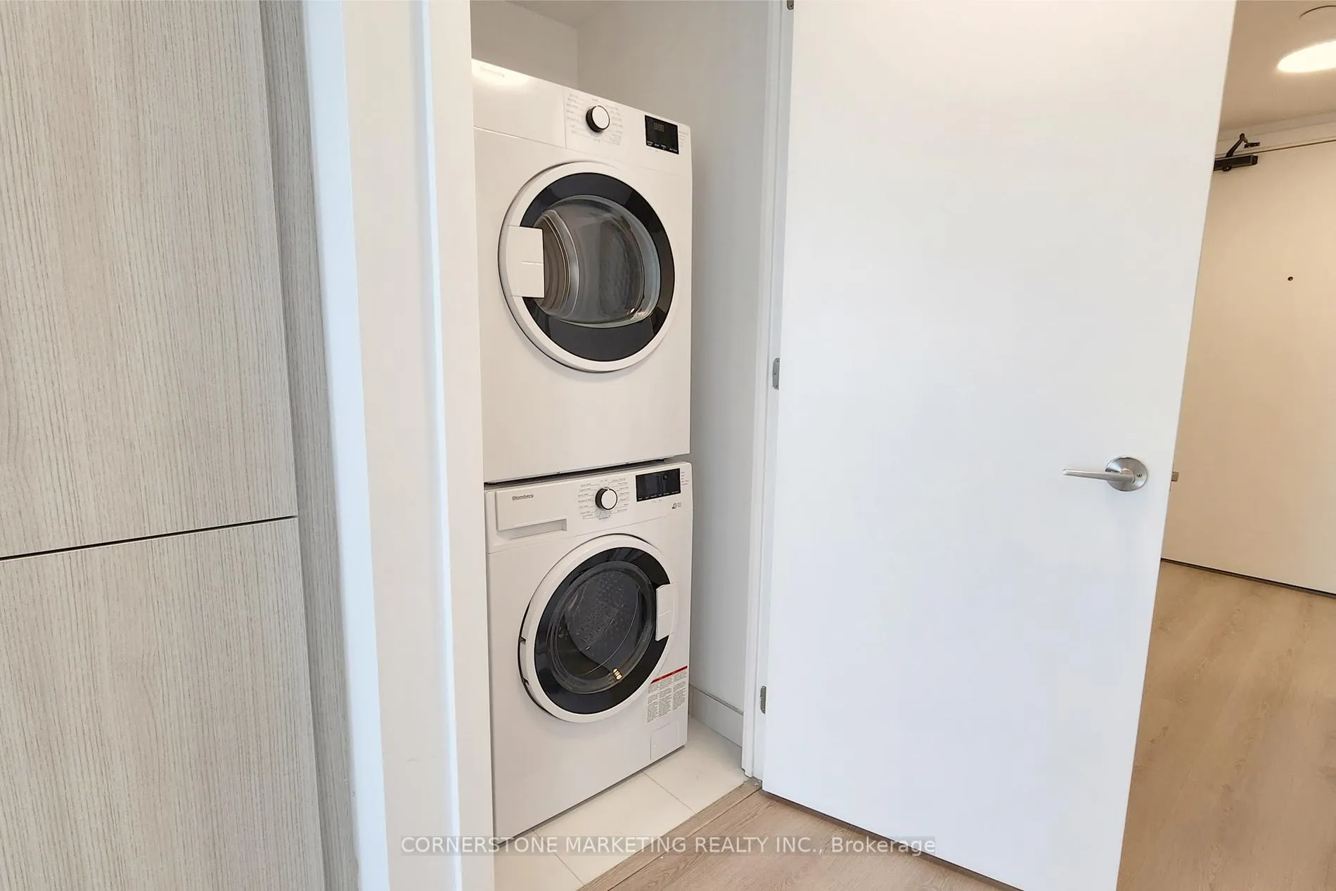 Photo 14 of Unit 2305, 100 Queen Street E, Toronto, Church-Yonge Corridor — HOMEH