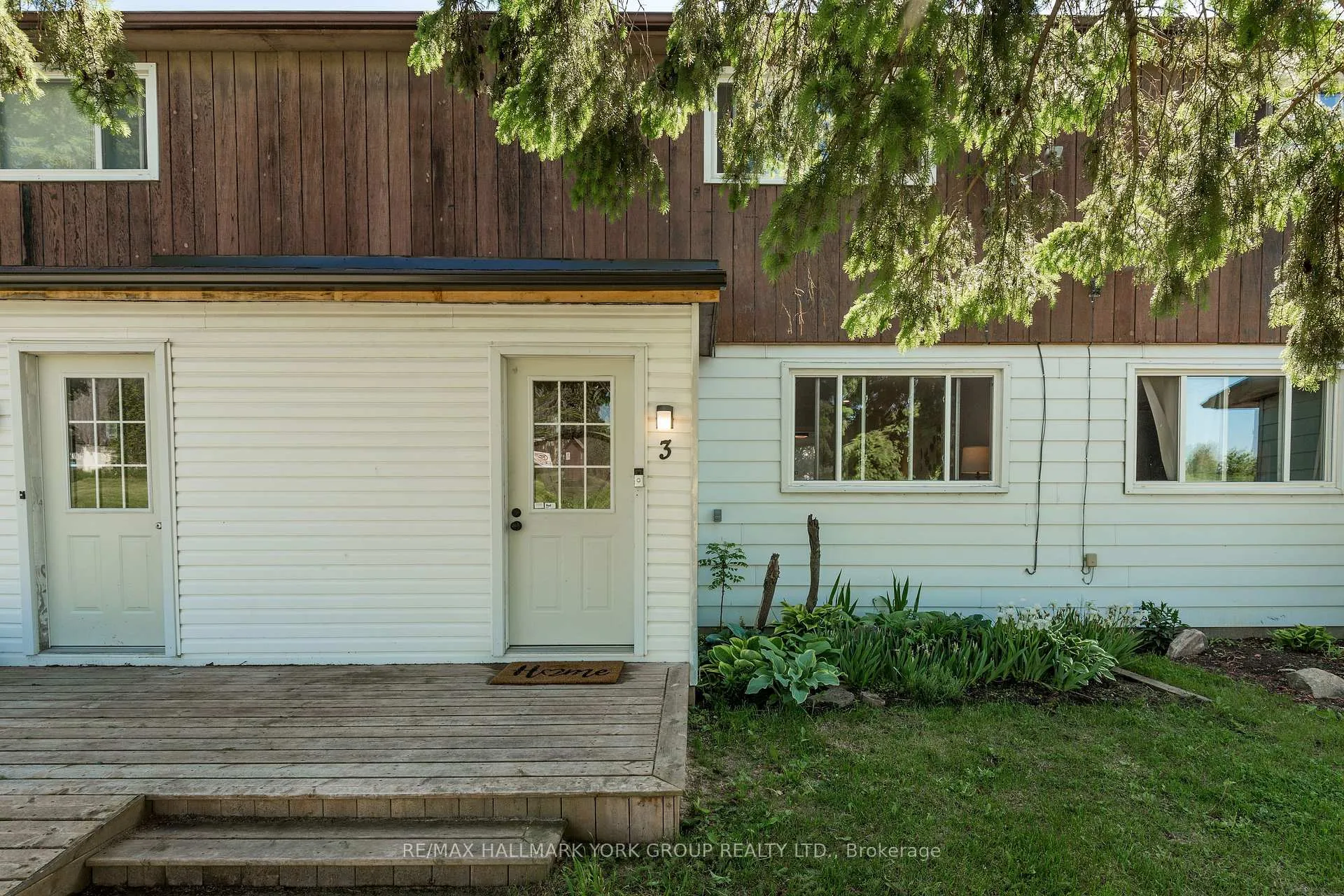 Photo 3 of Unit 3, 3170 15th Side Road, King, Rural King — HOMEH