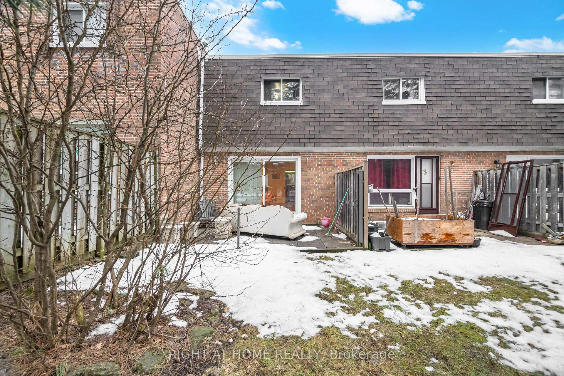 Photo 27 of Unit 4, 415 Silverstone Drive, Etobicoke, West Humber-Clairville — HOMEH