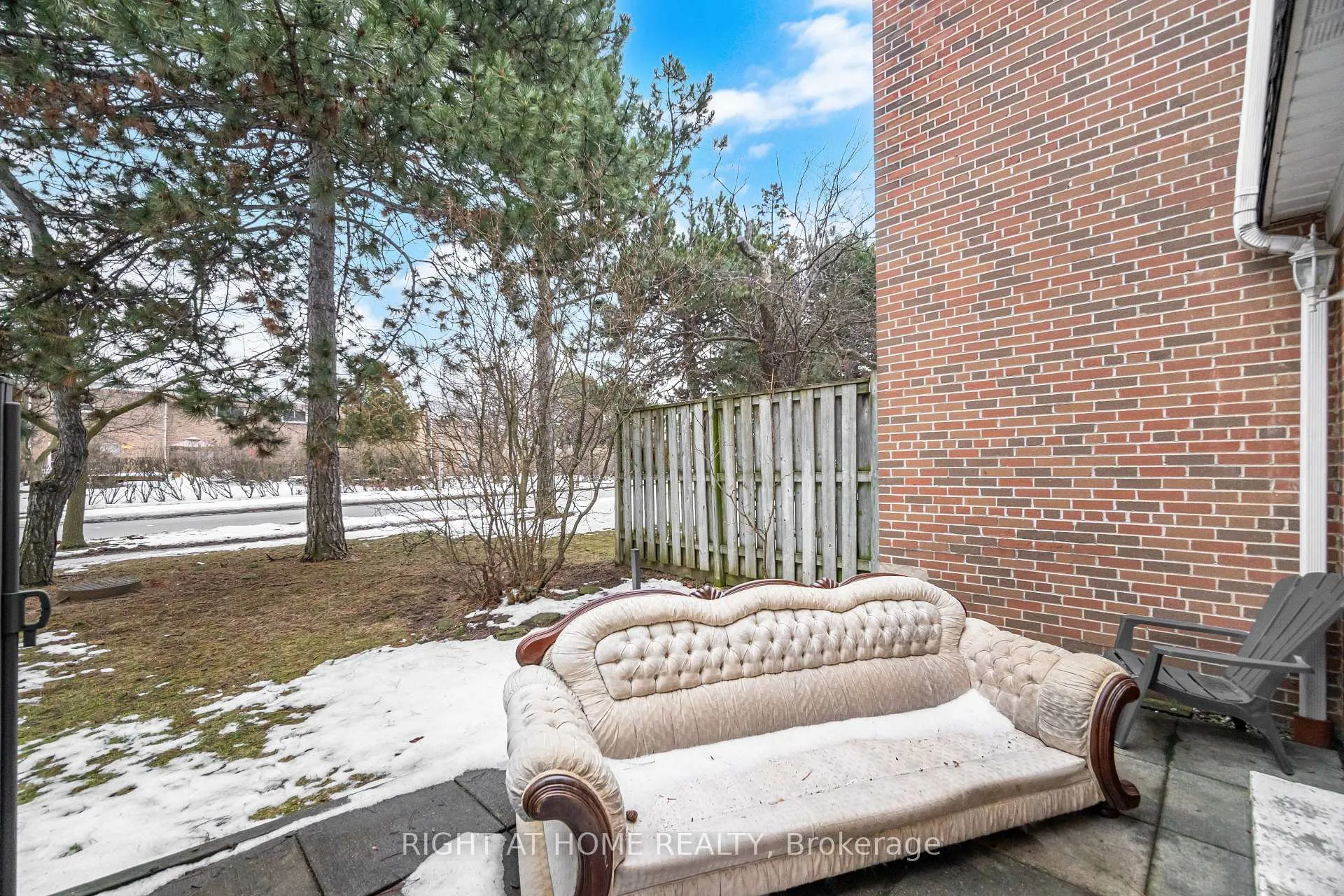 Photo 30 of Unit 4, 415 Silverstone Drive, Etobicoke, West Humber-Clairville — HOMEH