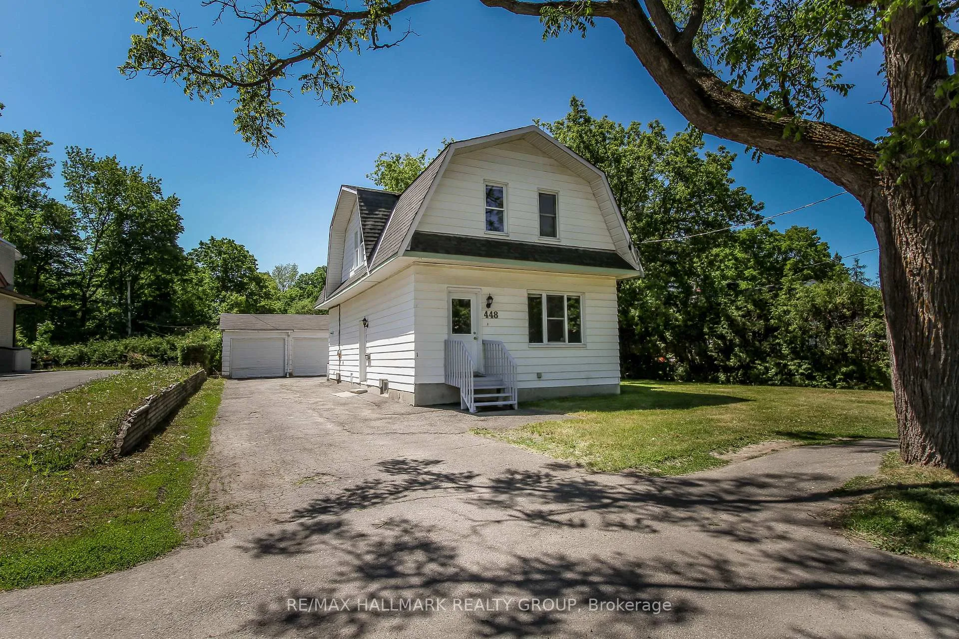 Photo 1 of 448 Pleasant Park Road, Ottawa, Alta Vista/Faircrest Heights — HOMEH