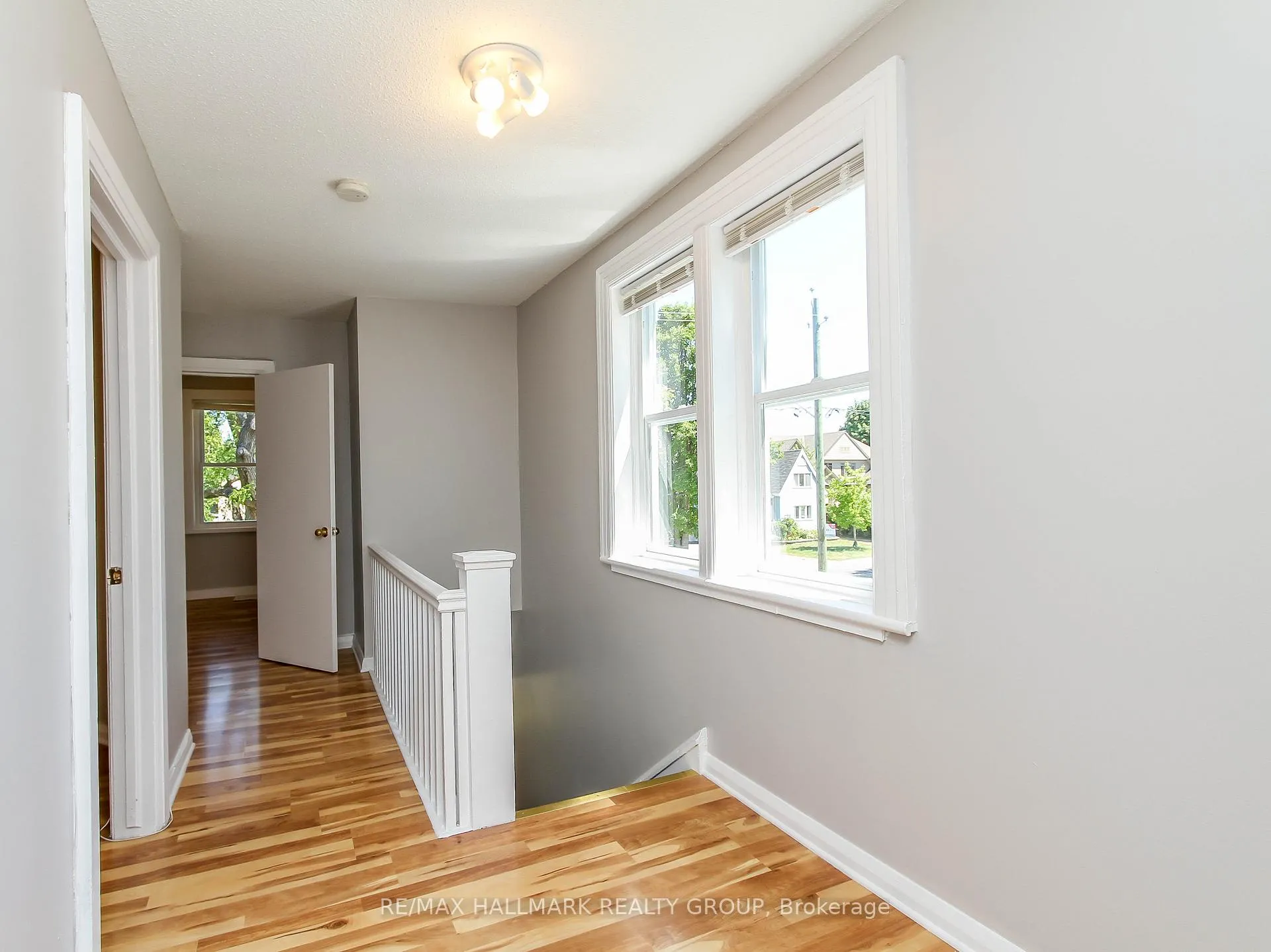 Photo 17 of 448 Pleasant Park Road, Ottawa, Alta Vista/Faircrest Heights — HOMEH