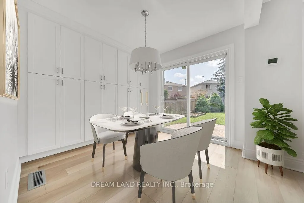 Photo 7 of 272 Barber Drive, Halton Hills, Georgetown — HOMEH