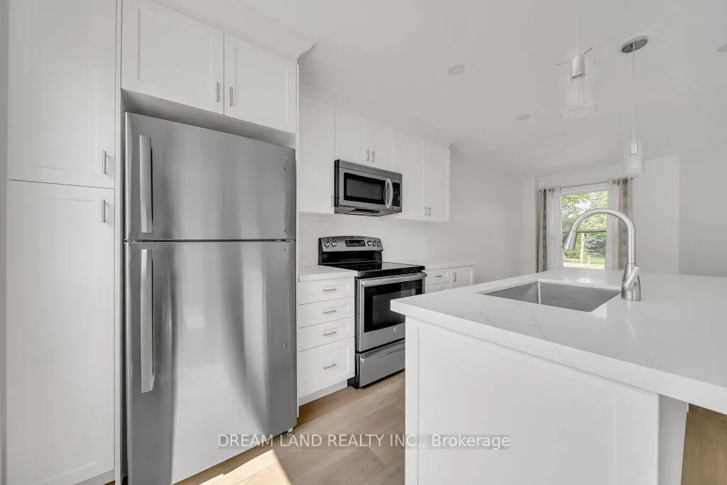 Photo 12 of 272 Barber Drive, Halton Hills, Georgetown — HOMEH