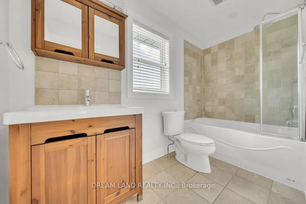 Photo 19 of 272 Barber Drive, Halton Hills, Georgetown — HOMEH