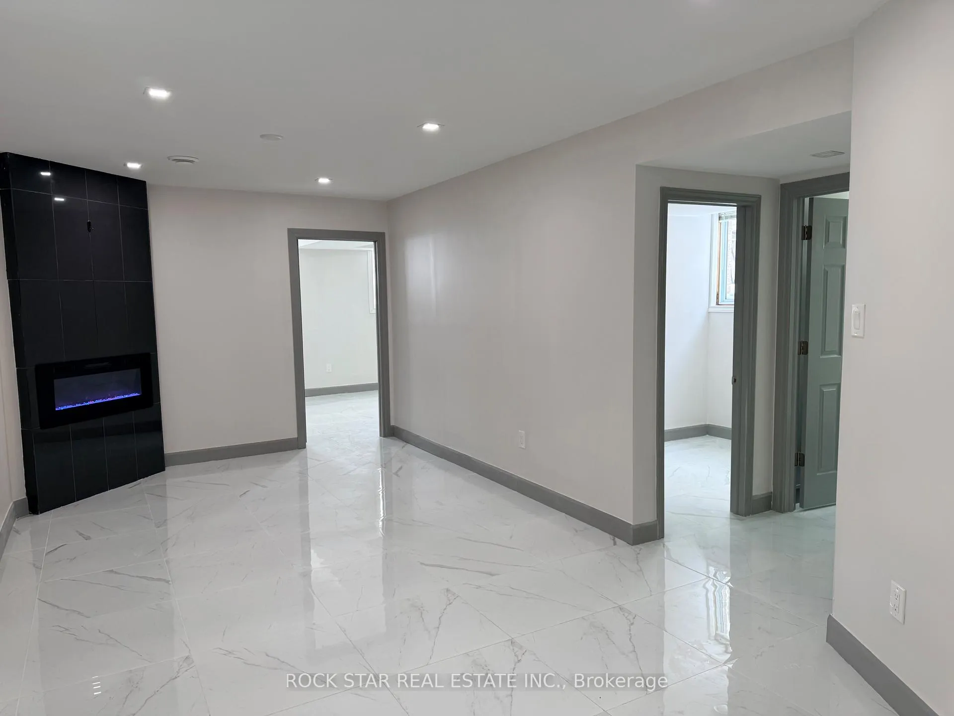 Photo 25 of 267 Grey Fox Drive, Kitchener — HOMEH
