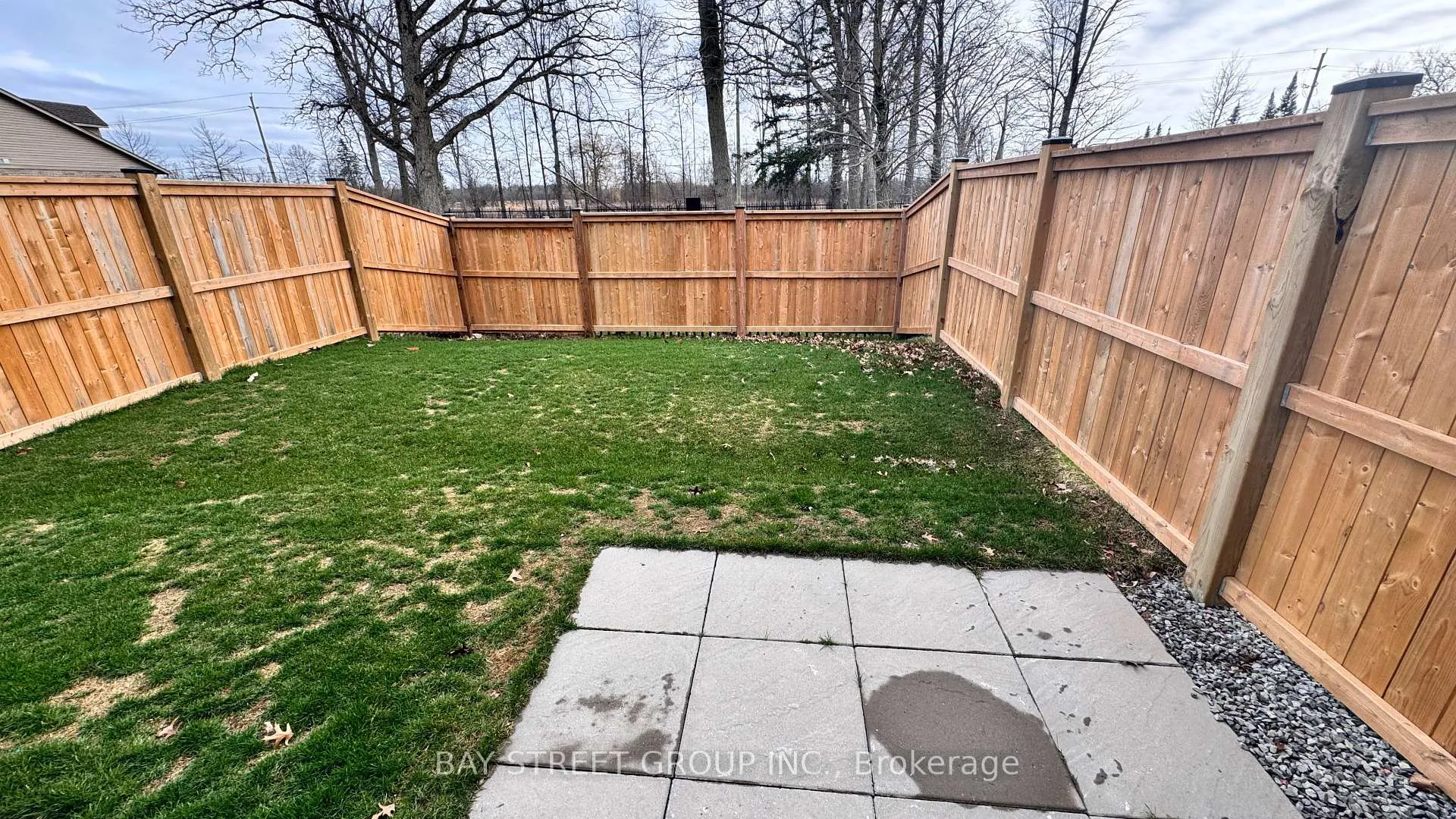 Photo 22 of 9348 White Oak Avenue, Niagara Falls, Lyons Creek — HOMEH