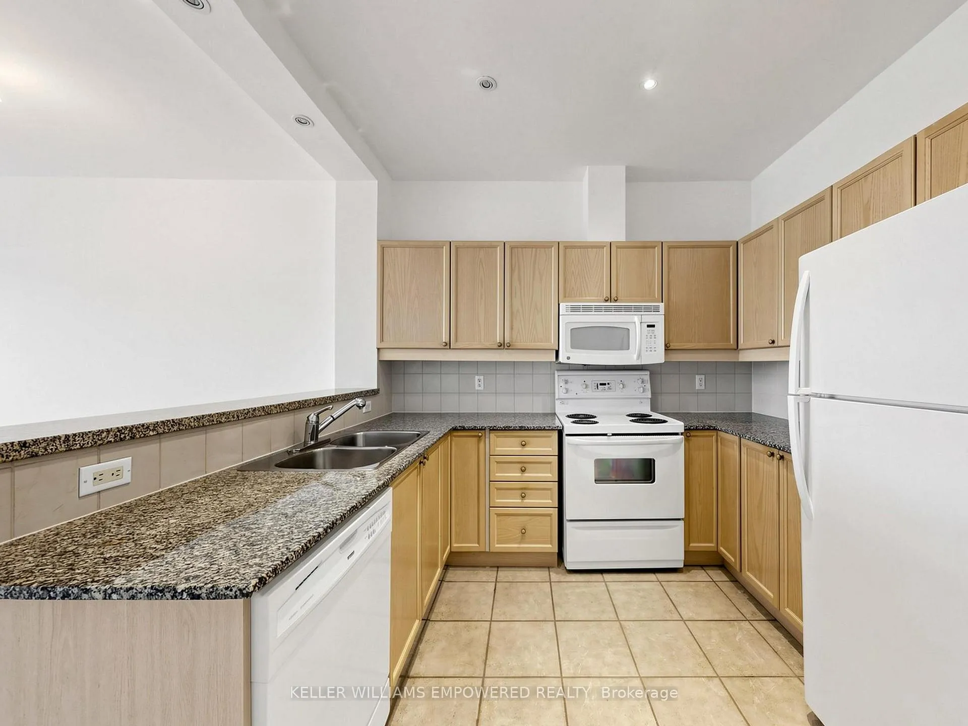 Photo 23 of Unit 316, 1 Leaside Park Drive, Toronto, Leaside — HOMEH