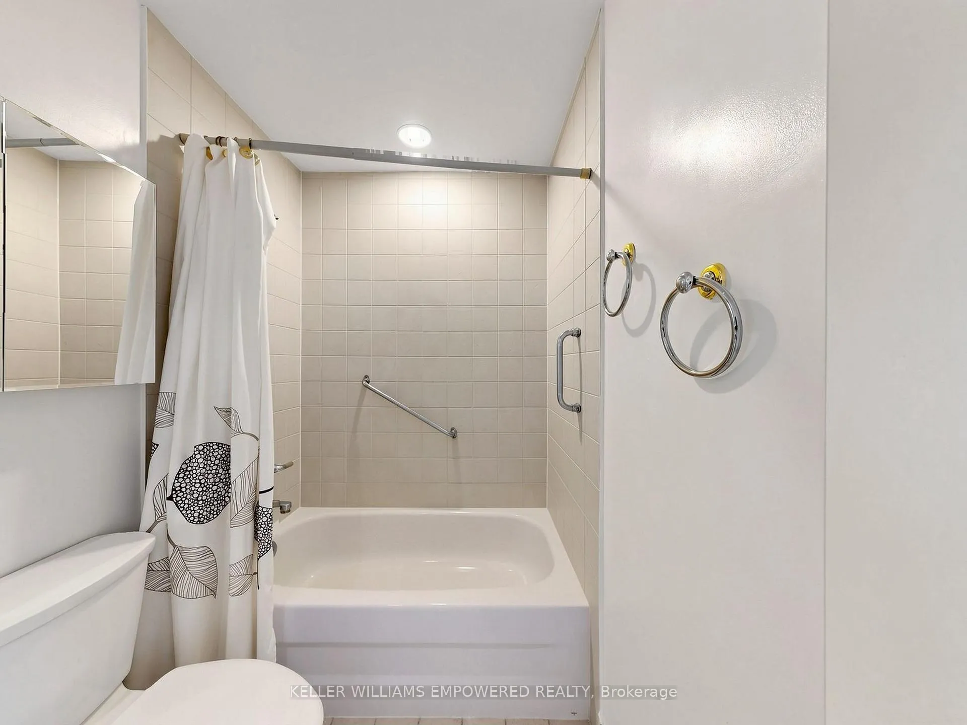 Photo 34 of Unit 316, 1 Leaside Park Drive, Toronto, Leaside — HOMEH