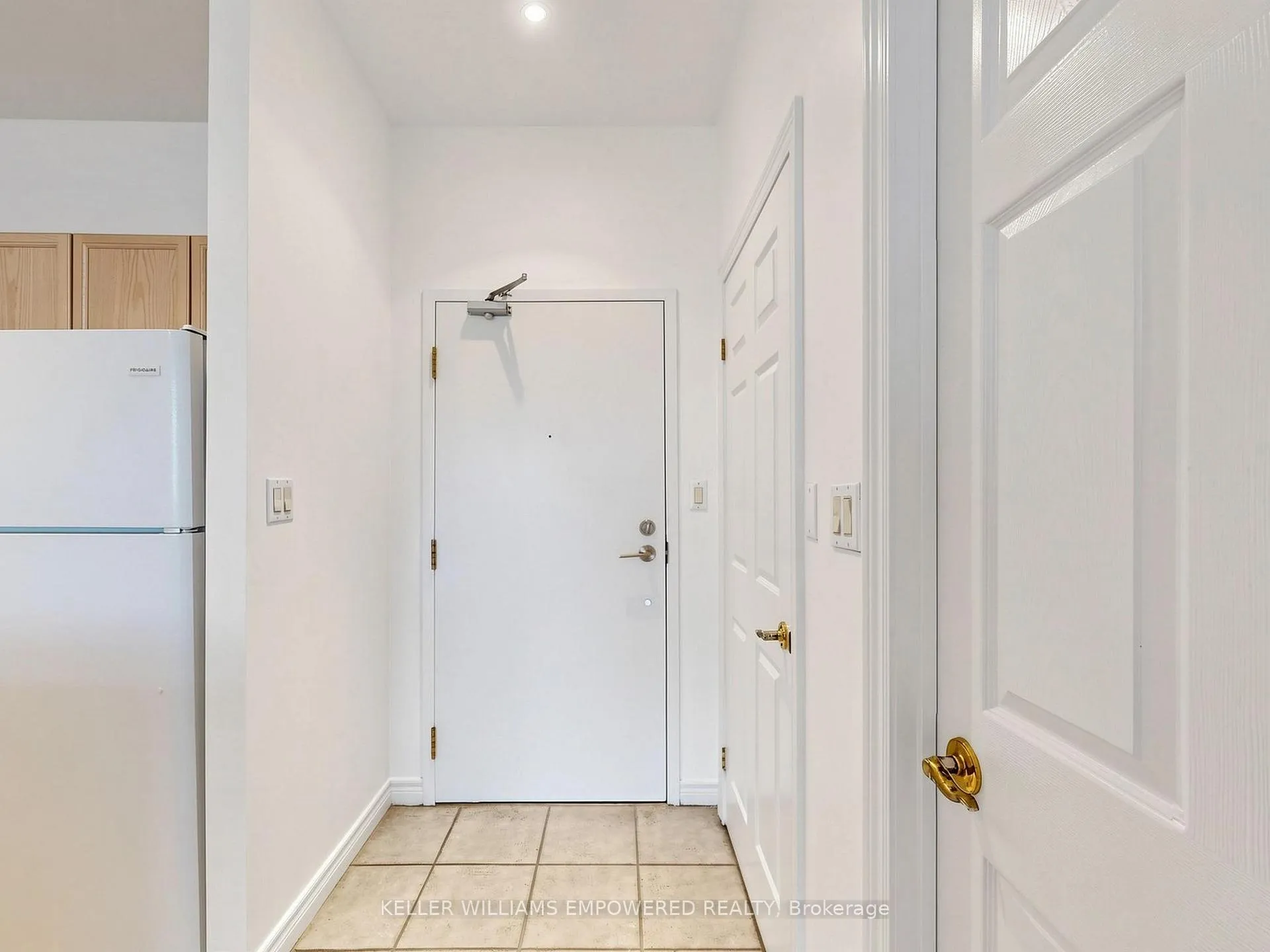 Photo 37 of Unit 316, 1 Leaside Park Drive, Toronto, Leaside — HOMEH