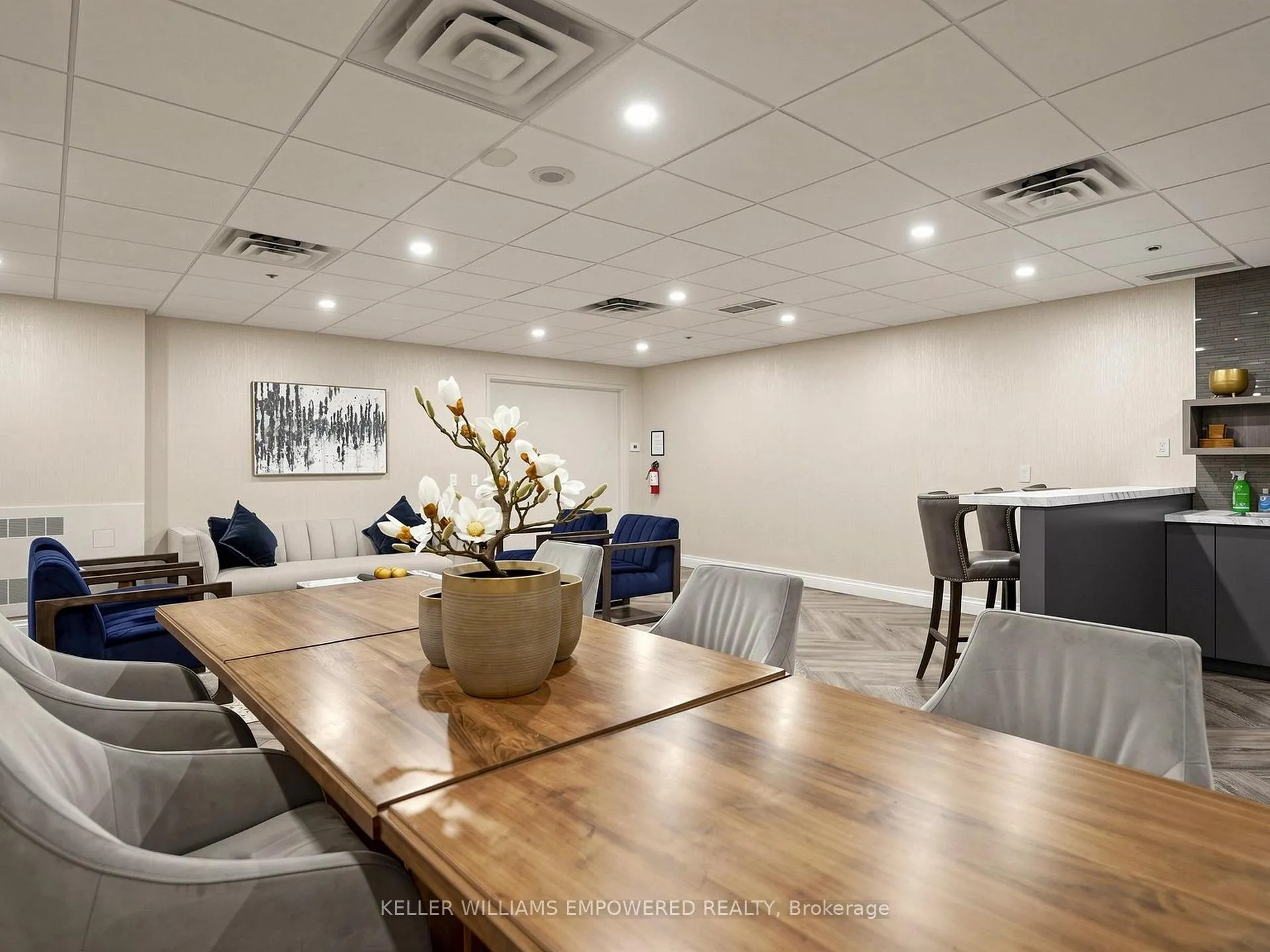 Photo 46 of Unit 316, 1 Leaside Park Drive, Toronto, Leaside — HOMEH