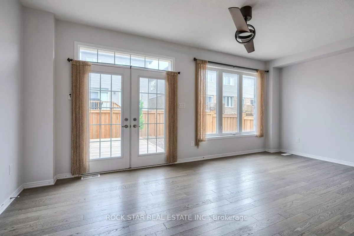 Photo 16 of 331 Dolman Street, Woolwich, Breslau — HOMEH