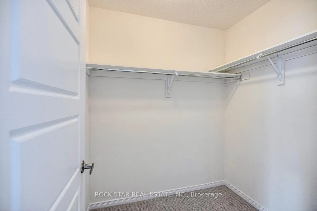 Photo 21 of 331 Dolman Street, Woolwich, Breslau — HOMEH
