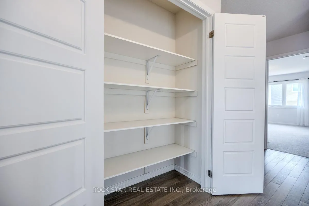 Photo 28 of 331 Dolman Street, Woolwich, Breslau — HOMEH