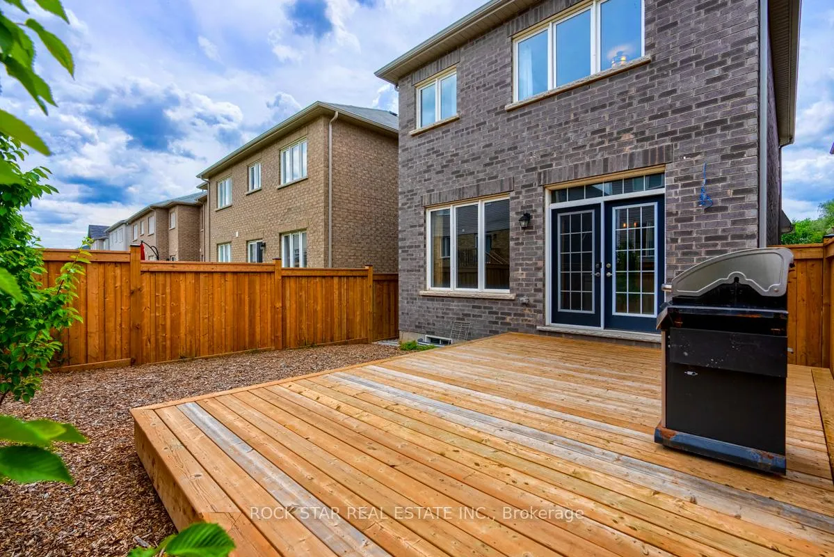 Photo 34 of 331 Dolman Street, Woolwich, Breslau — HOMEH