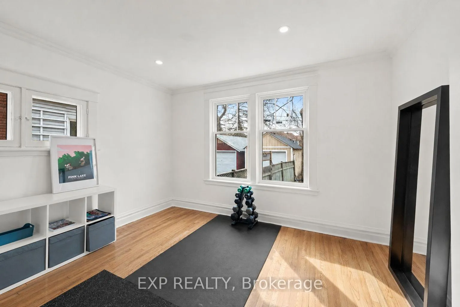 Photo 11 of 10 Lakeside Avenue, Ottawa, Dows Lake — HOMEH