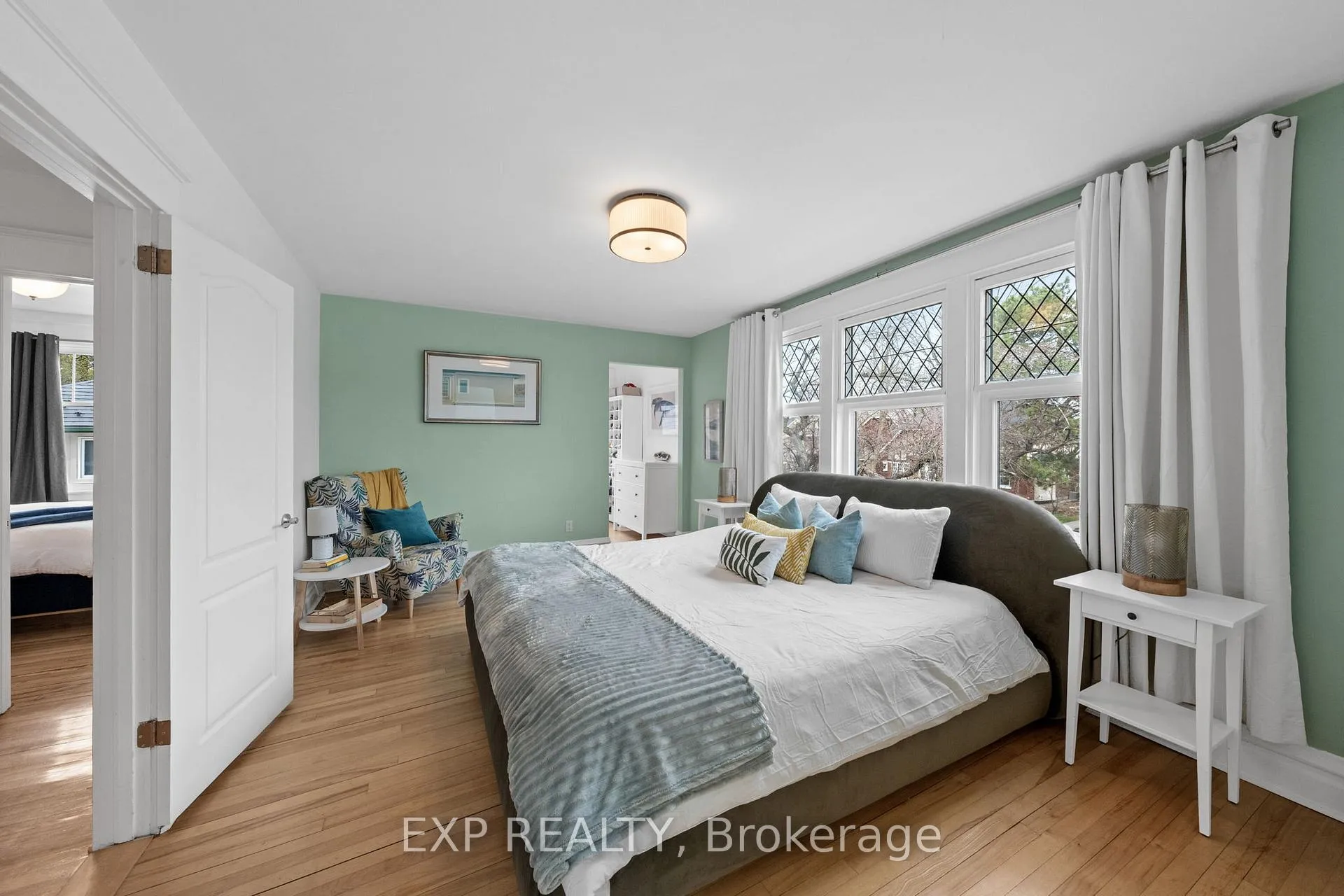 Photo 27 of 10 Lakeside Avenue, Ottawa, Dows Lake — HOMEH