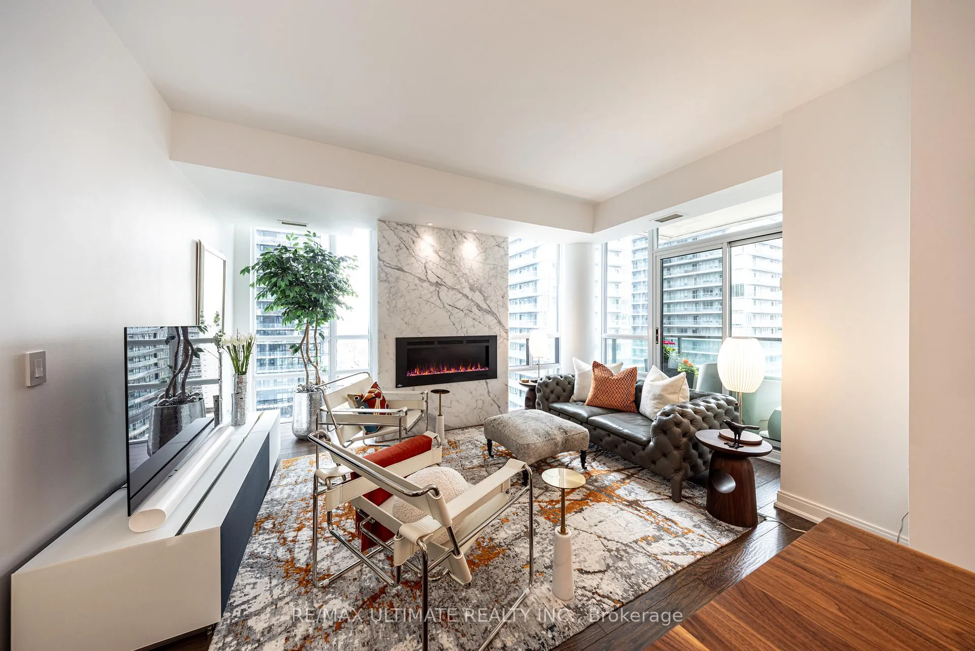 Photo 18 of Unit 1403, 88 Broadway Avenue, Toronto, Mount Pleasant West — HOMEH