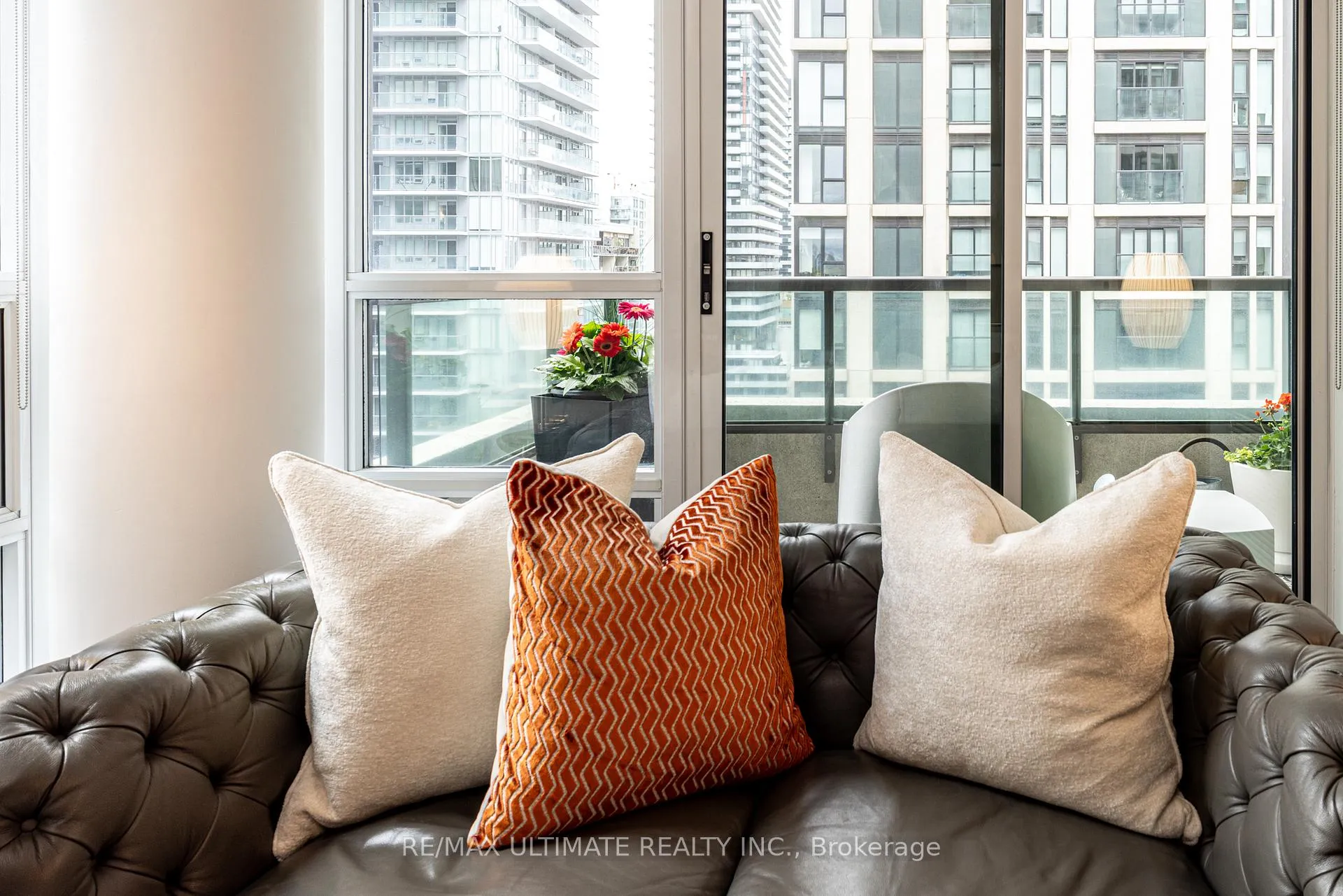 Photo 25 of Unit 1403, 88 Broadway Avenue, Toronto, Mount Pleasant West — HOMEH