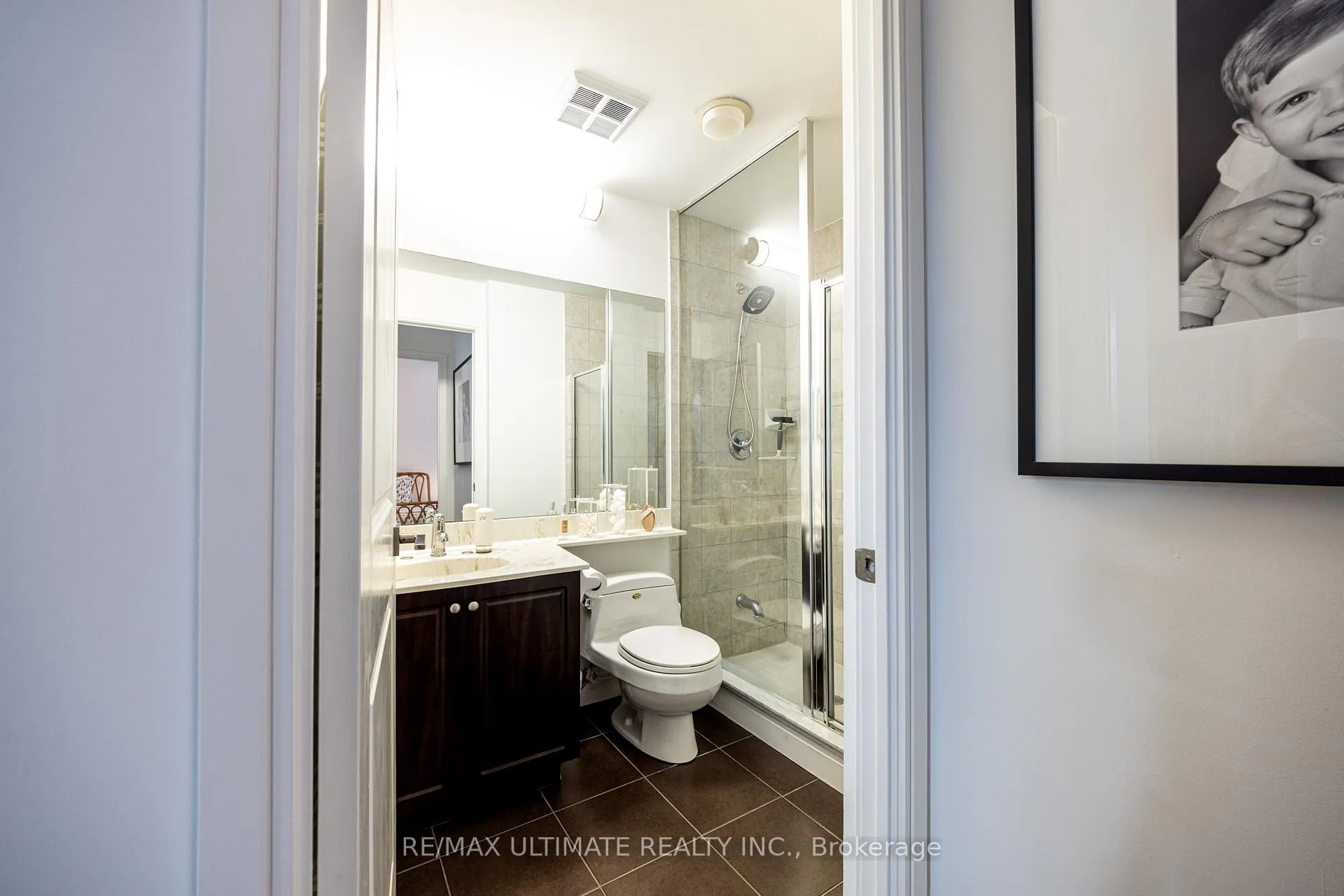 Photo 43 of Unit 1403, 88 Broadway Avenue, Toronto, Mount Pleasant West — HOMEH