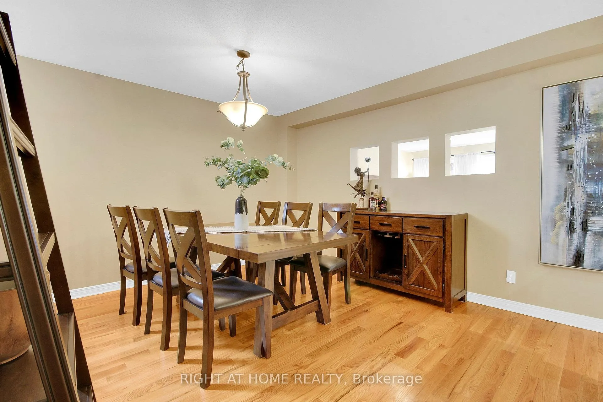 Photo 18 of 4162 Wolfe Point Way, Ottawa, Riverside South/Gloucester Glen — HOMEH