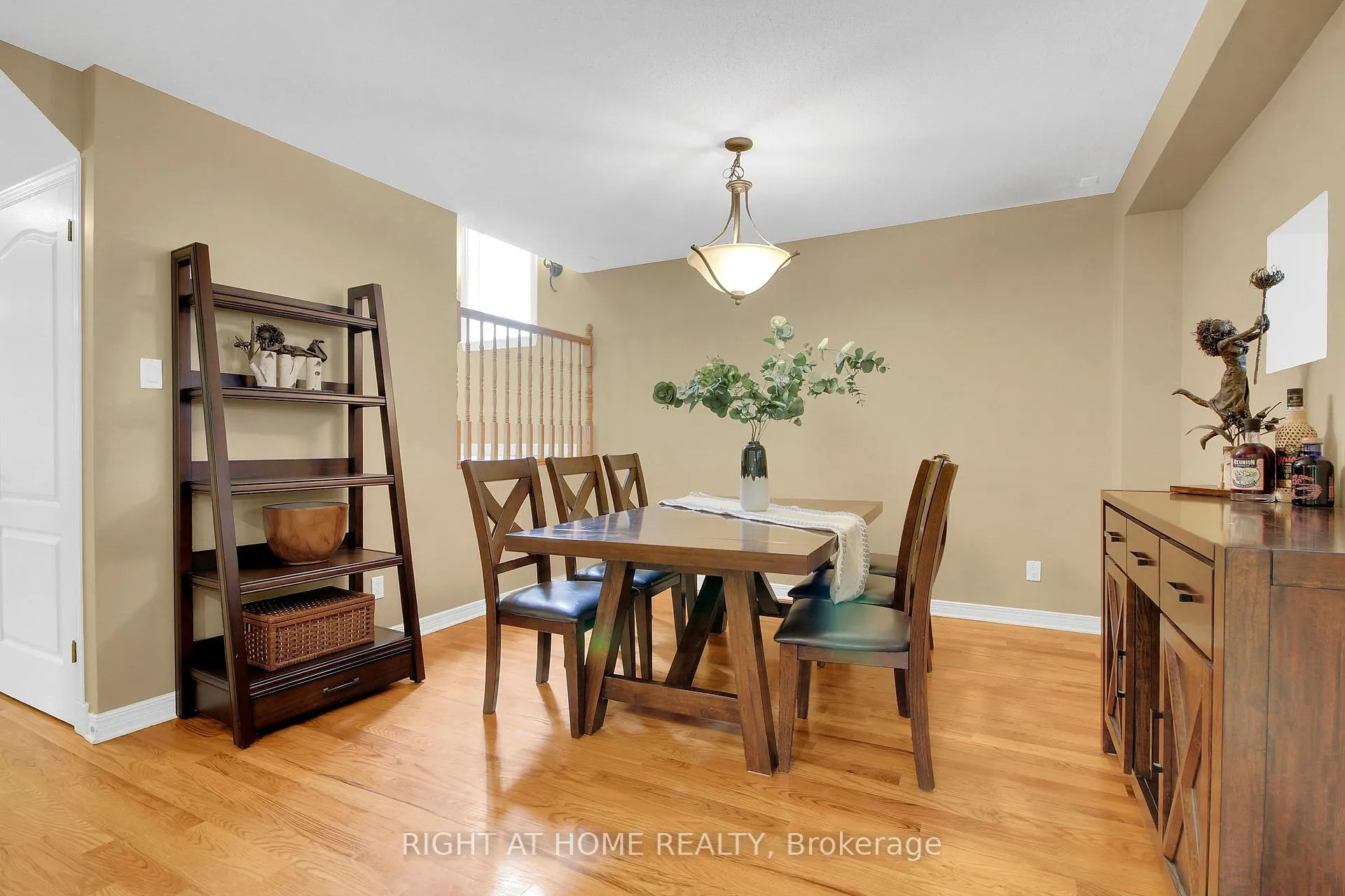 Photo 19 of 4162 Wolfe Point Way, Ottawa, Riverside South/Gloucester Glen — HOMEH