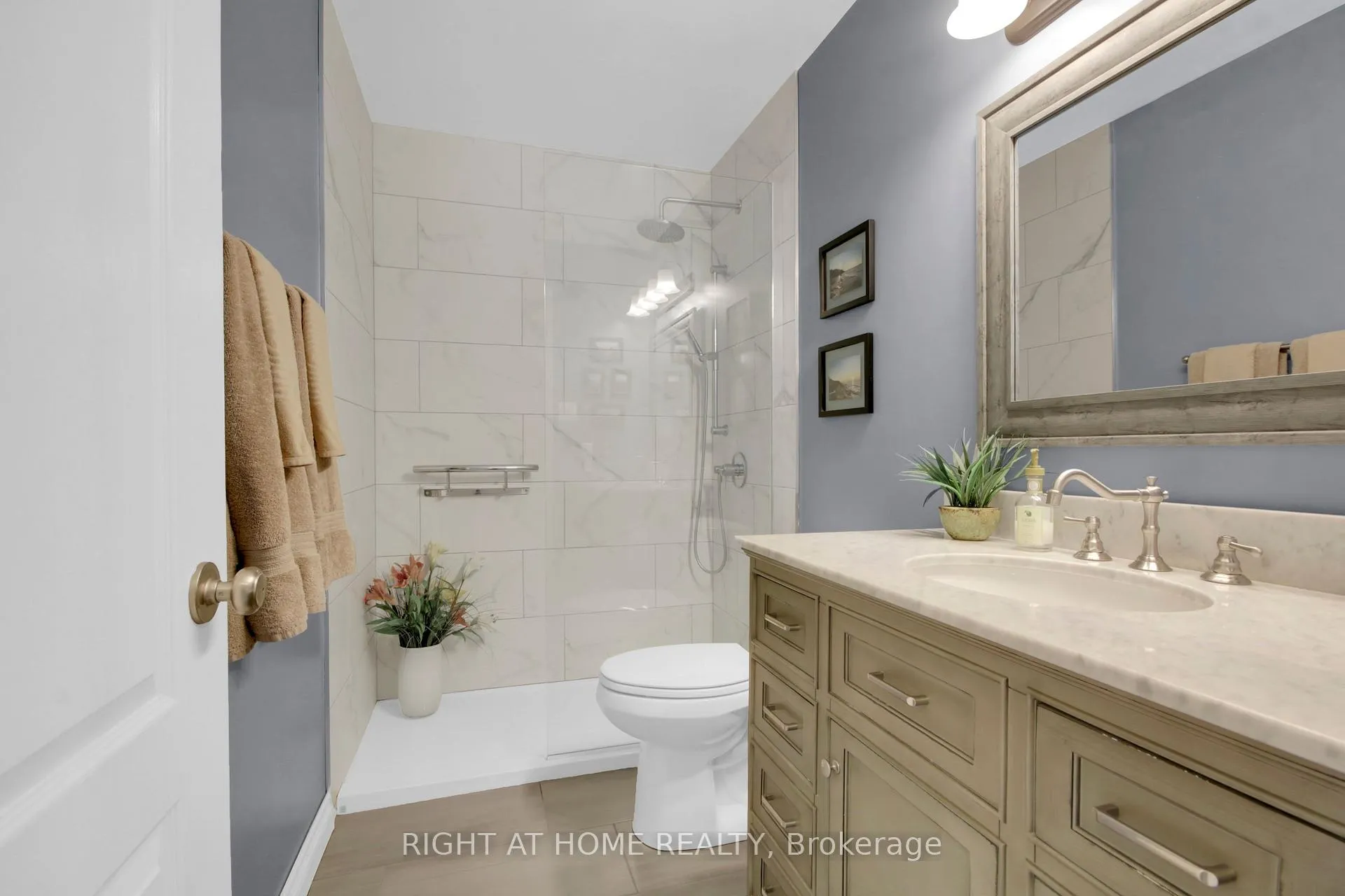 Photo 29 of 4162 Wolfe Point Way, Ottawa, Riverside South/Gloucester Glen — HOMEH
