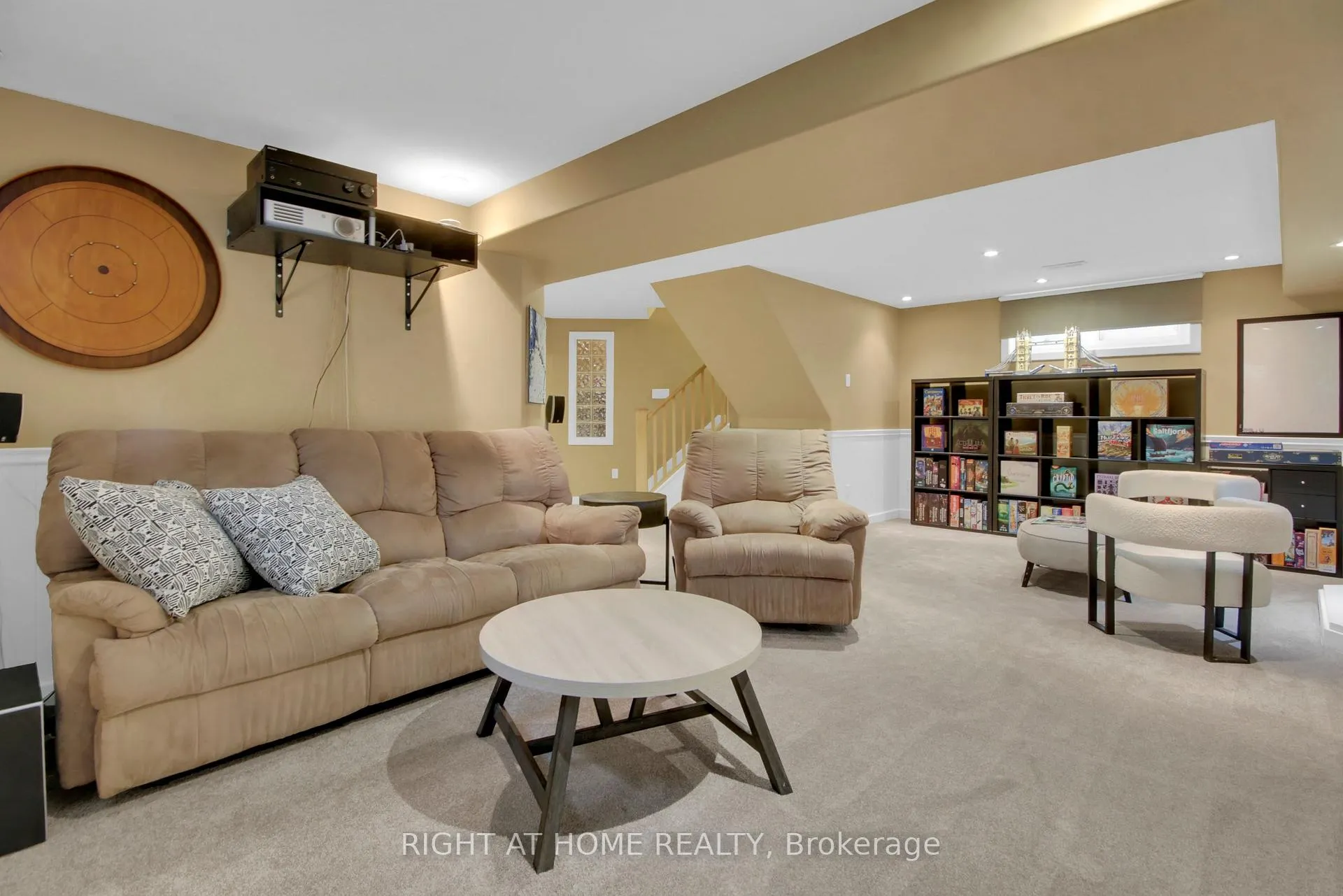 Photo 33 of 4162 Wolfe Point Way, Ottawa, Riverside South/Gloucester Glen — HOMEH