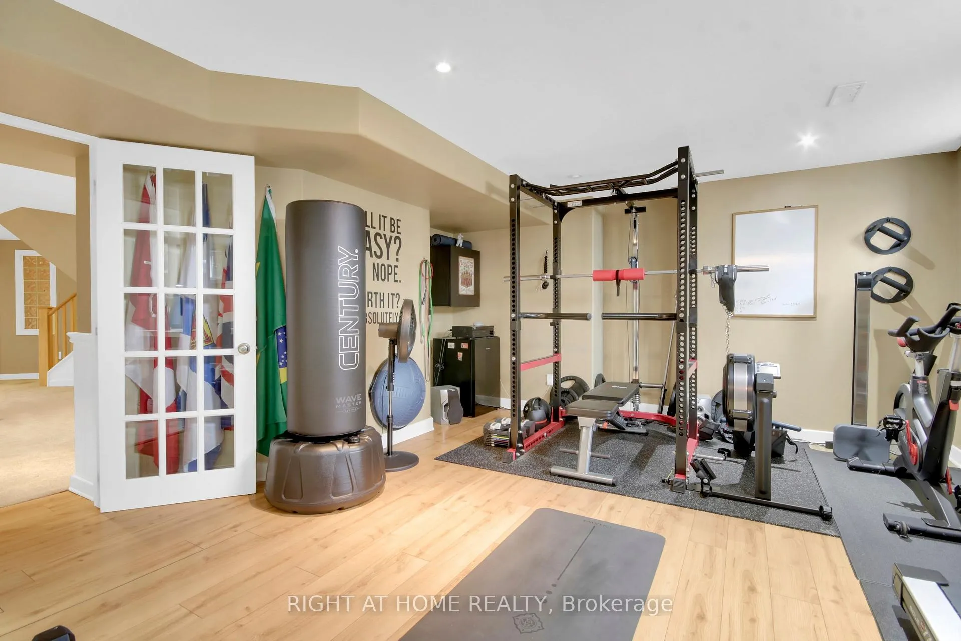 Photo 36 of 4162 Wolfe Point Way, Ottawa, Riverside South/Gloucester Glen — HOMEH