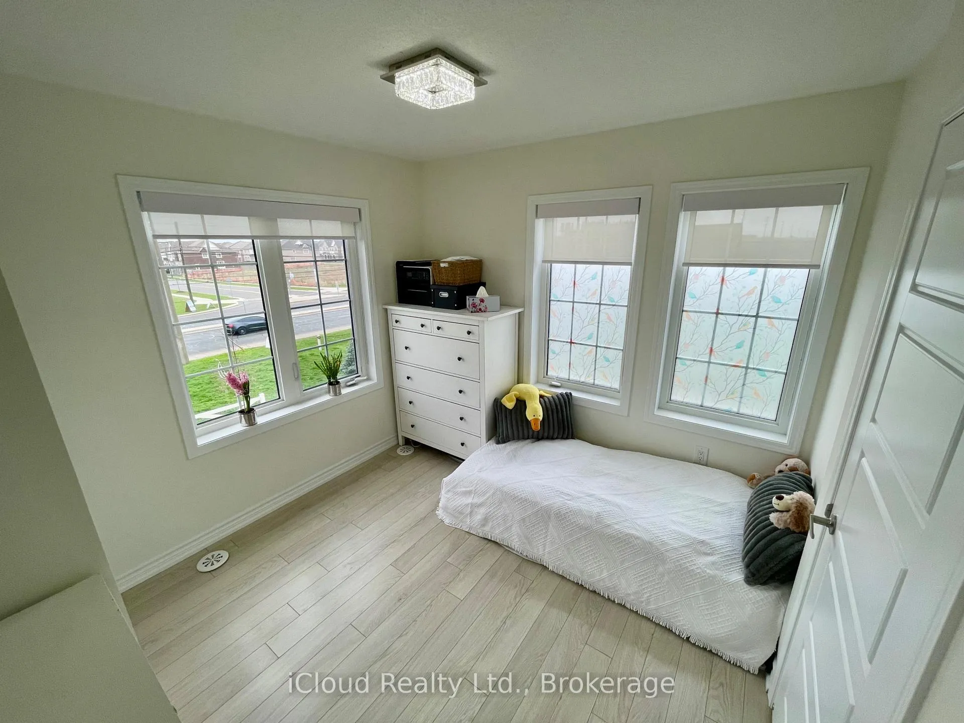 Photo 18 of Unit 73, 1222 Rose Way, Milton, Cobban — HOMEH