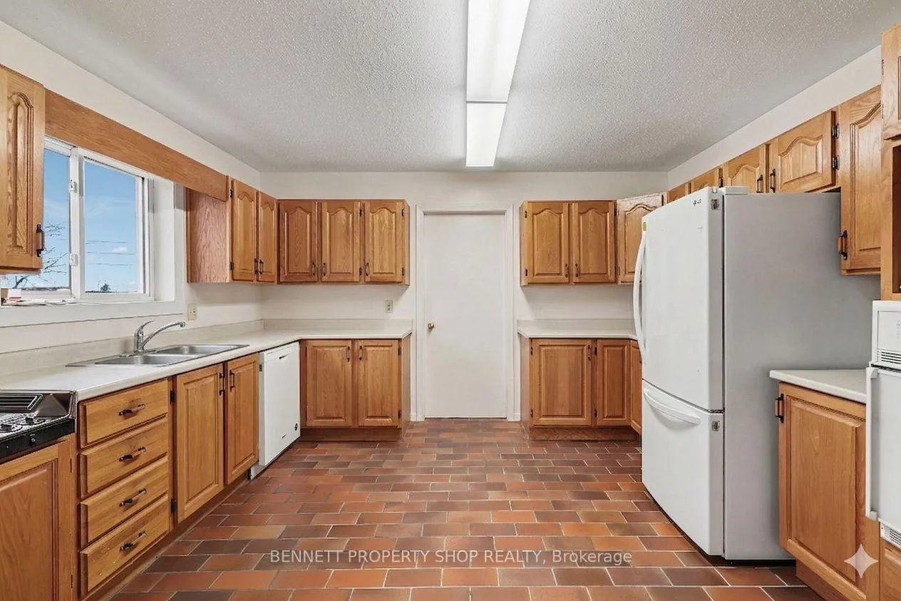 Photo 12 of 3490 Larmours Road, Ottawa, Sarsfield/Bearbrook — HOMEH