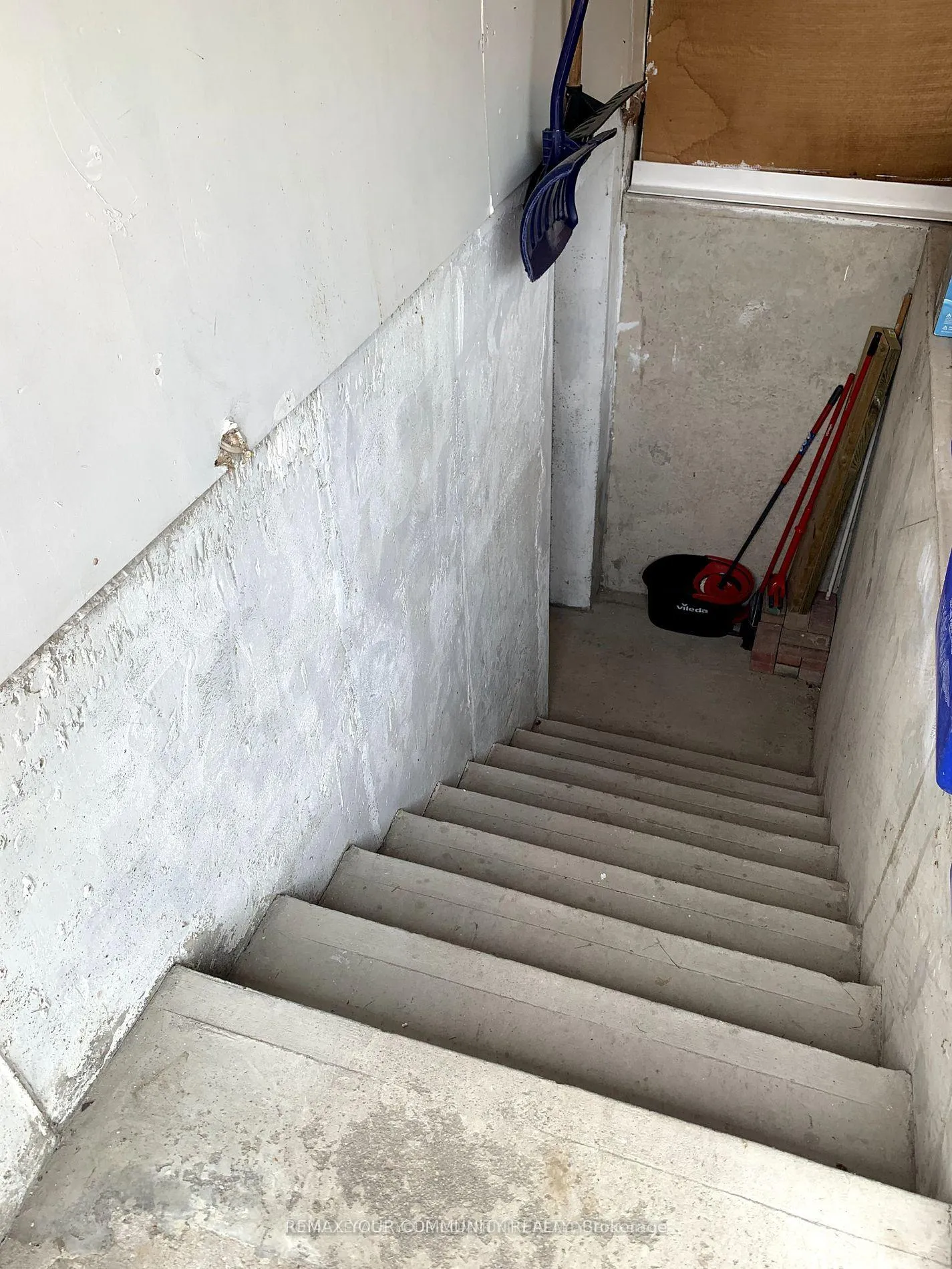 Photo 14 of Unit BSMT, 136 Dina Road, Vaughan, Maple — HOMEH
