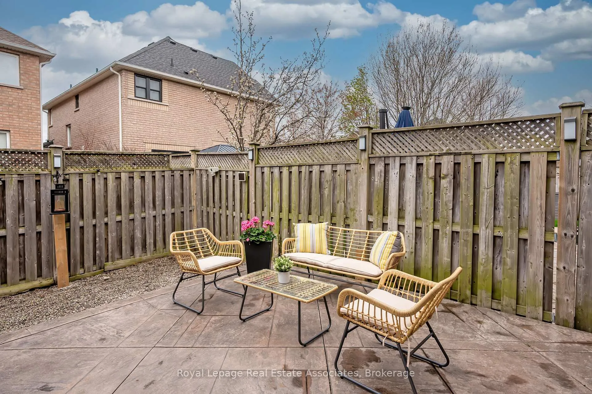 Photo 37 of 997 Lancaster Boulevard, Milton, Beaty — HOMEH