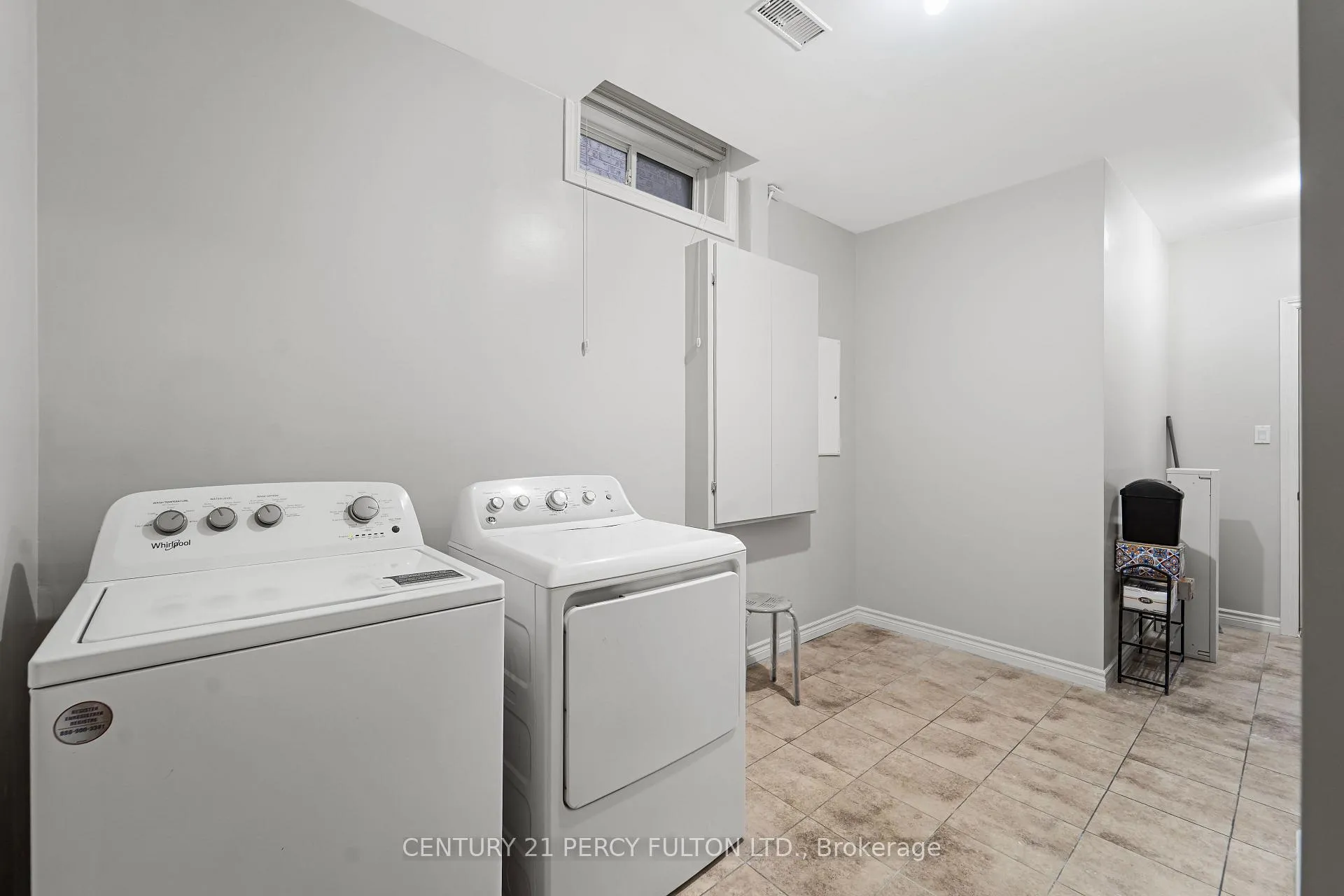 Photo 16 of Unit Basement, 2337 Pindar Crescent, Oshawa, Kedron — HOMEH