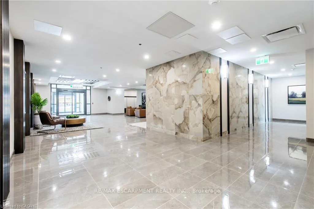 Photo 3 of Unit 1001, 870 Queenston Road, Hamilton, Stoney Creek — HOMEH