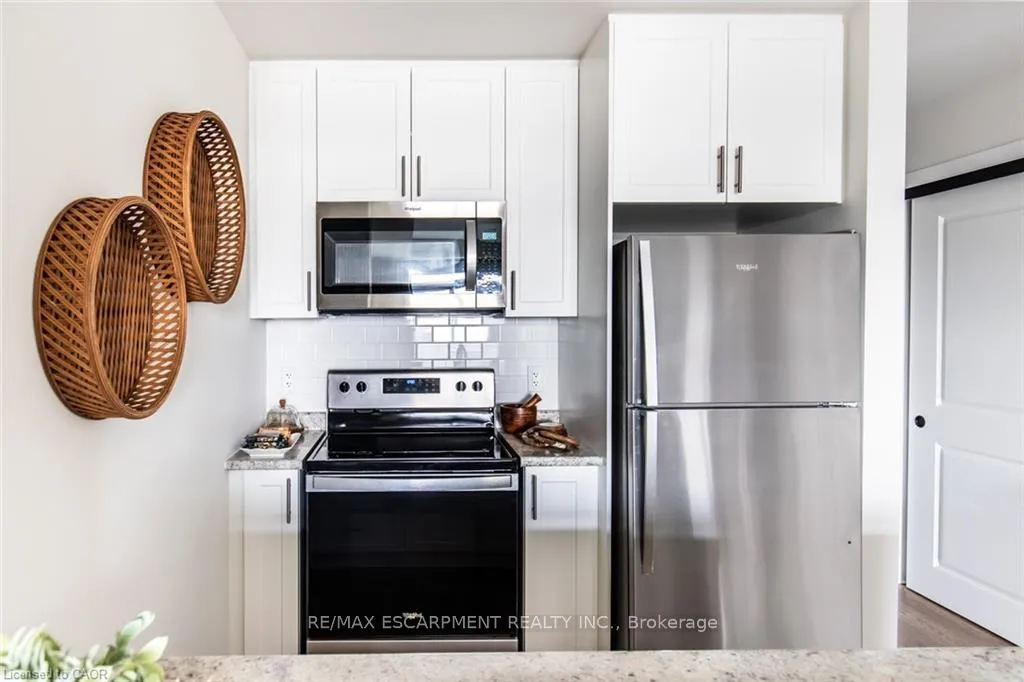 Photo 7 of Unit 1001, 870 Queenston Road, Hamilton, Stoney Creek — HOMEH