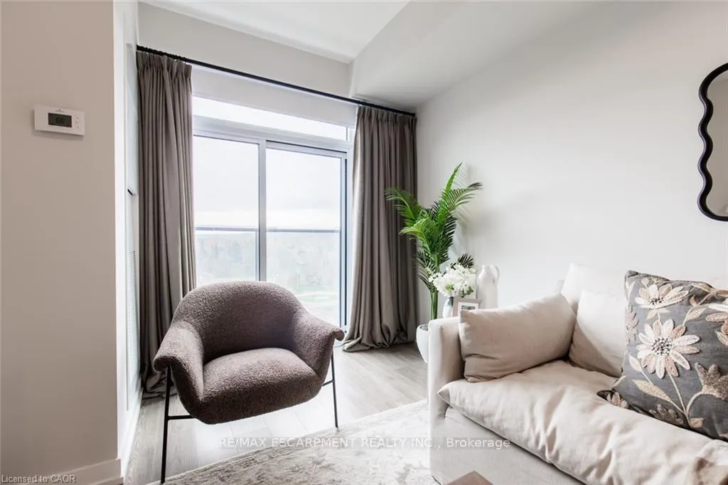 Photo 17 of Unit 1001, 870 Queenston Road, Hamilton, Stoney Creek — HOMEH