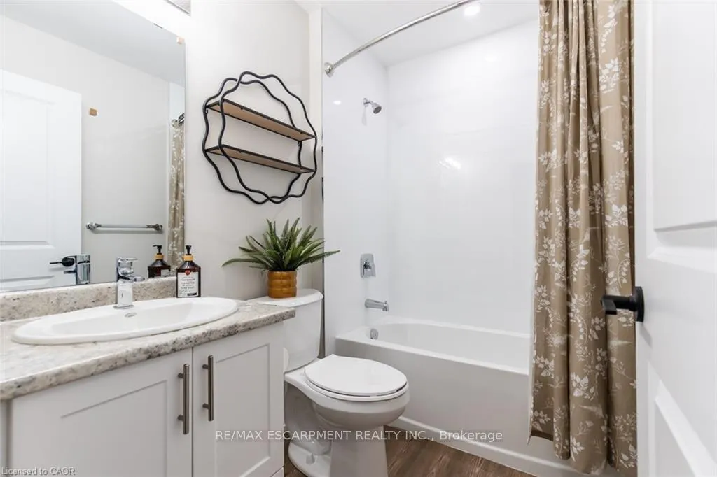 Photo 23 of Unit 1001, 870 Queenston Road, Hamilton, Stoney Creek — HOMEH