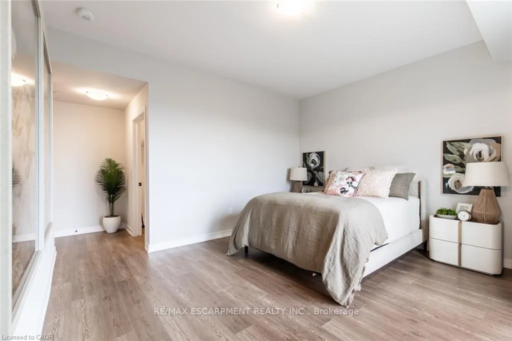 Photo 26 of Unit 1001, 870 Queenston Road, Hamilton, Stoney Creek — HOMEH