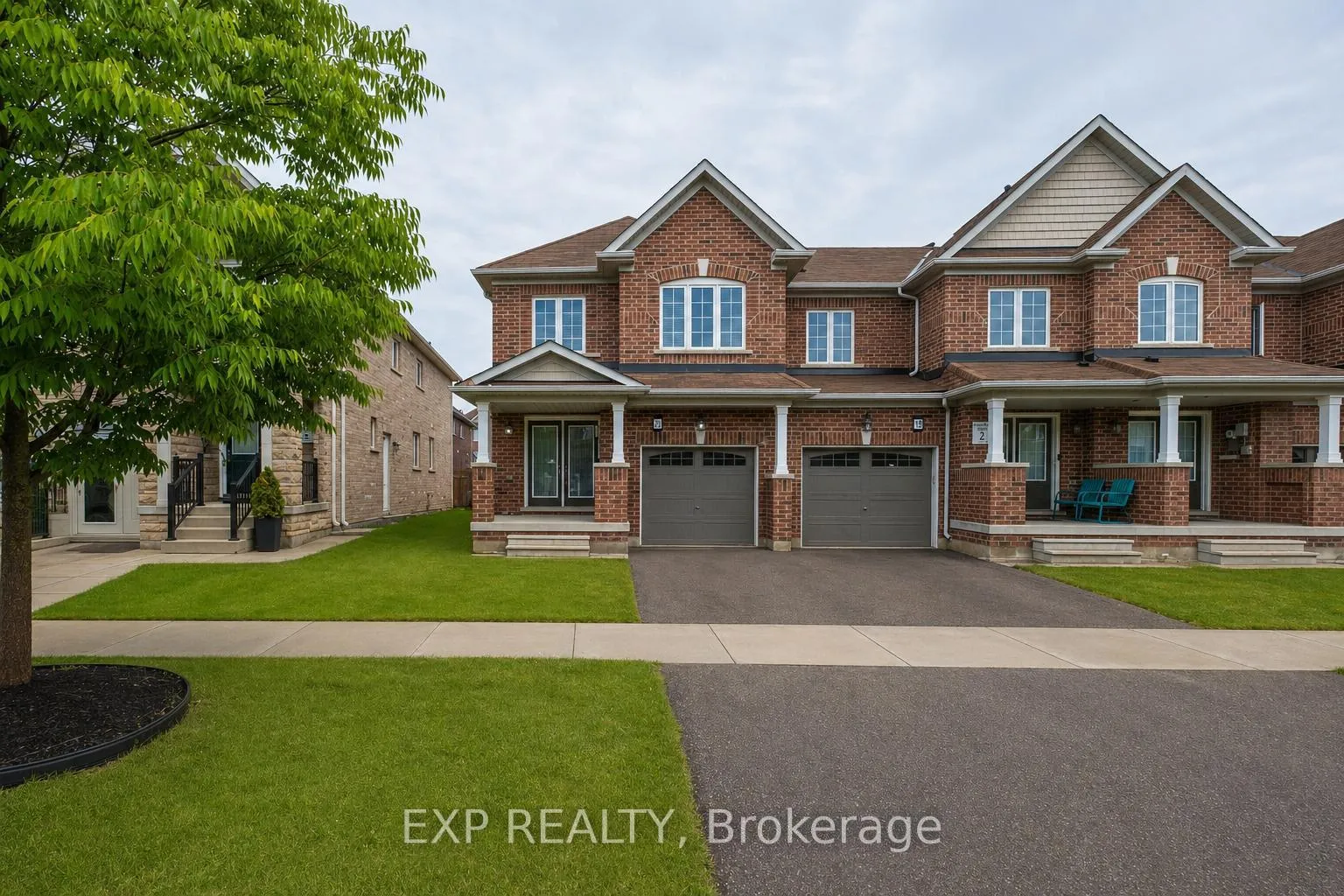 Photo 2 of 21 Hoover Road, Brampton, Northwest Brampton — HOMEH