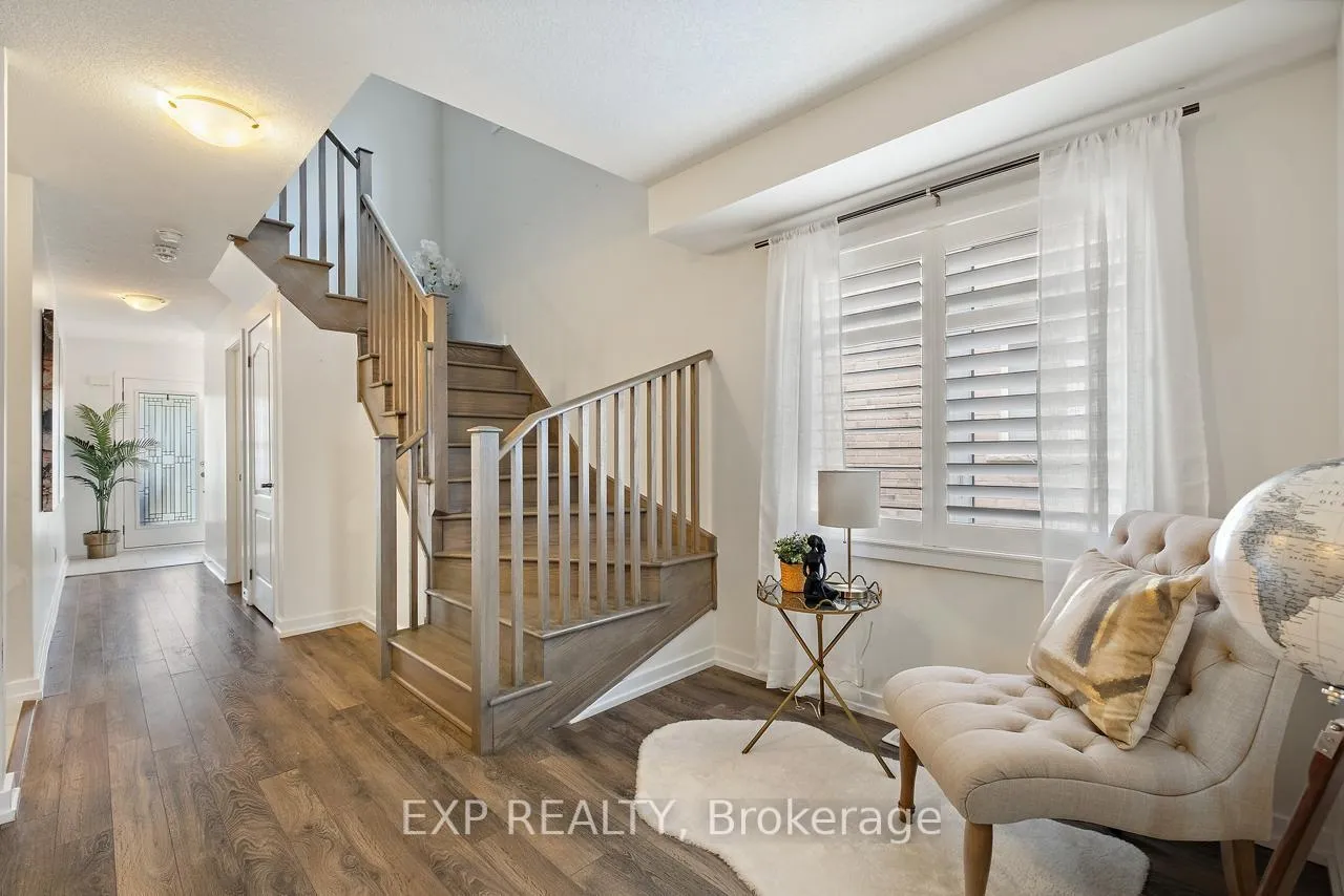 Photo 12 of 21 Hoover Road, Brampton, Northwest Brampton — HOMEH