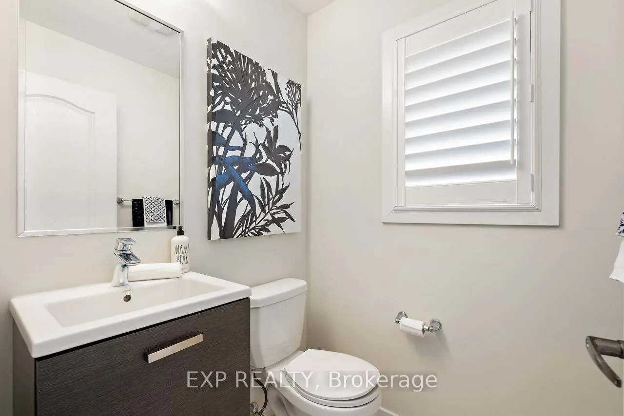 Photo 16 of 21 Hoover Road, Brampton, Northwest Brampton — HOMEH