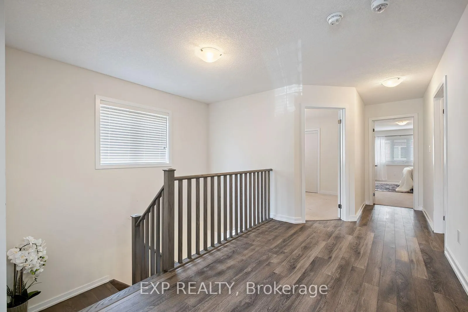 Photo 17 of 21 Hoover Road, Brampton, Northwest Brampton — HOMEH