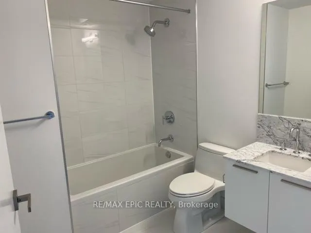 Photo 7 of Unit 2505, 3 Gloucester Street, Toronto, Church-Yonge Corridor — HOMEH
