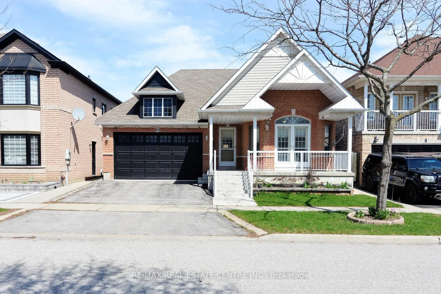 Front of 10 Sheldon Drive