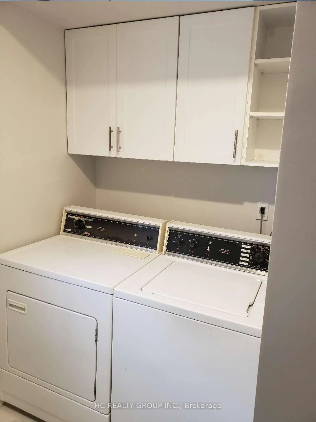 Photo 19 of Main 2 Barker Court, Markham, Sherwood-Amberglen — HOMEH