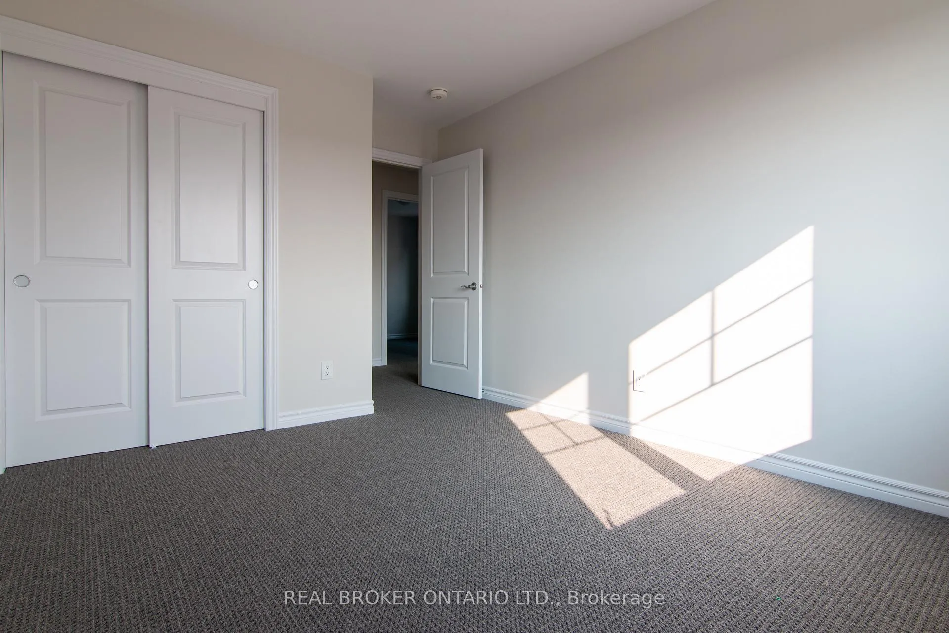Photo 22 of 1022 Kijik Crescent, Ottawa, Blossom Park/Kemp Park/Findlay Creek — HOMEH